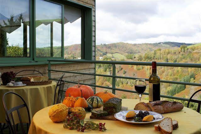 Logis Auberge Du Fel Le Fel Zewnętrze zdjęcie